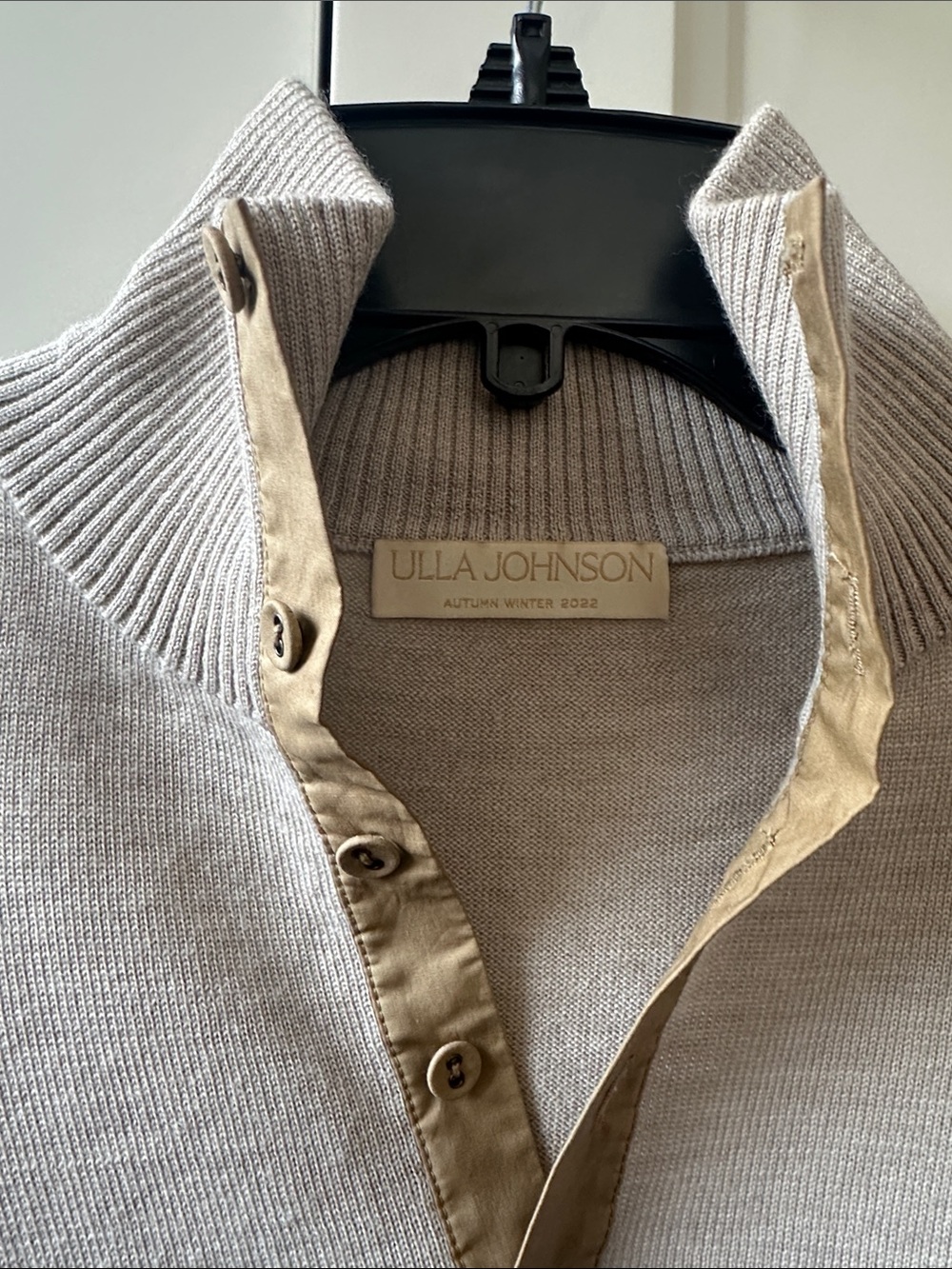 Ulla Johnson Light Zip-Front Sweater with Tan Trim - Picture 2 of 5